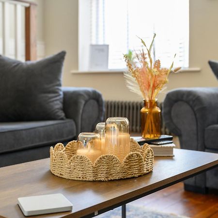 Relax At Little Hawkcliffe Villa Steeton Buitenkant foto