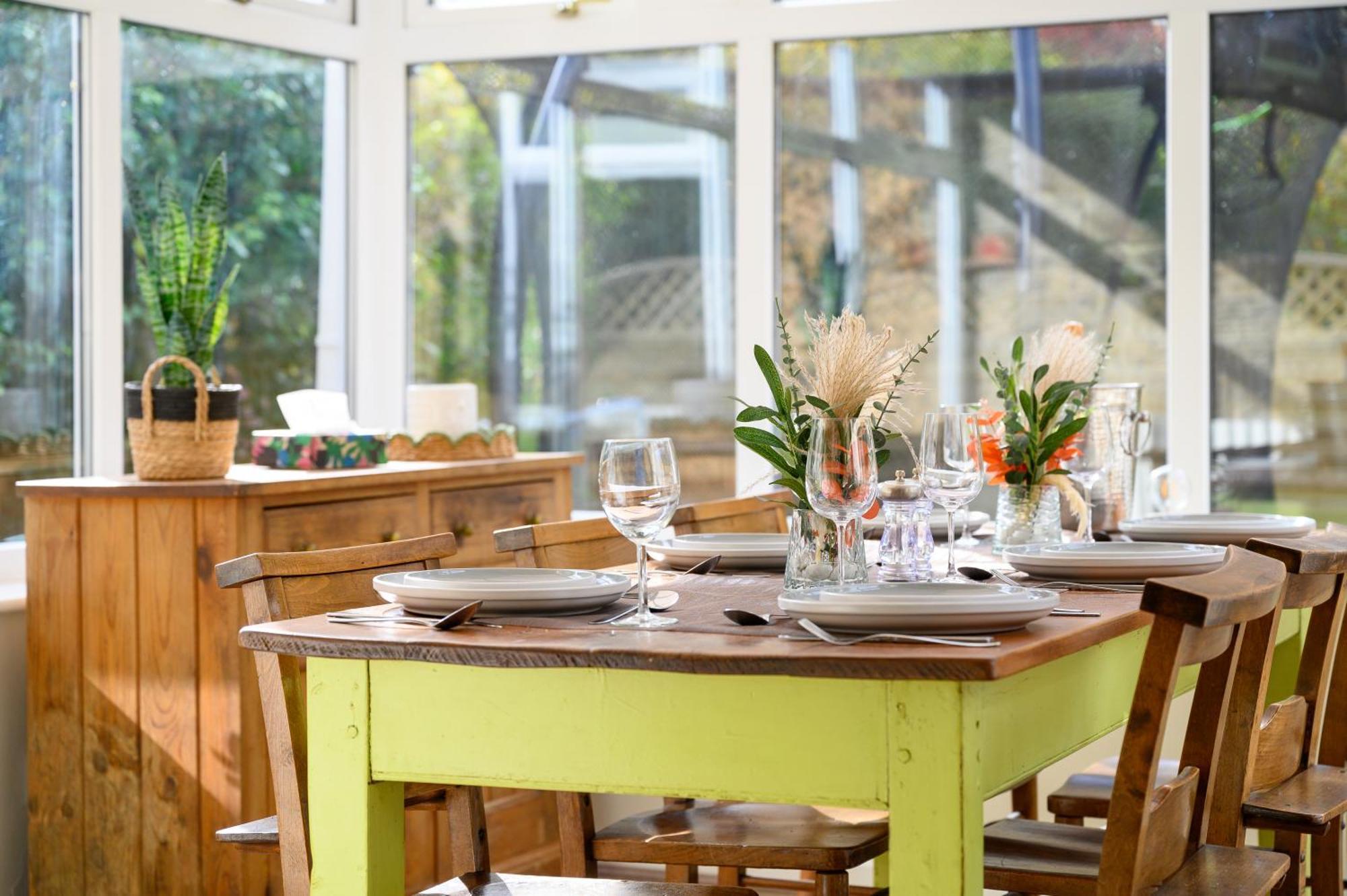 Relax At Little Hawkcliffe Villa Steeton Buitenkant foto