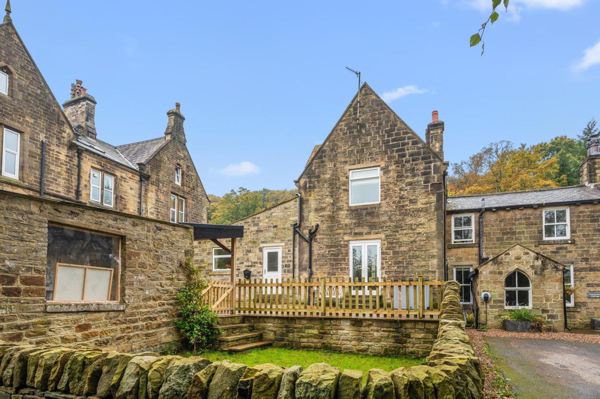 Relax At Little Hawkcliffe Villa Steeton Buitenkant foto